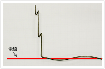 巻きピッチ100　コイル外径(D/d)=2.73　の電線吊り金具