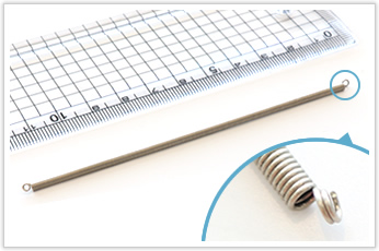 斜め二重丸フックの引っ張りバネ